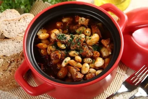 Co zrobić z ugotowanej fasoli Jaś? Pyszne przepisy, które zaskoczą