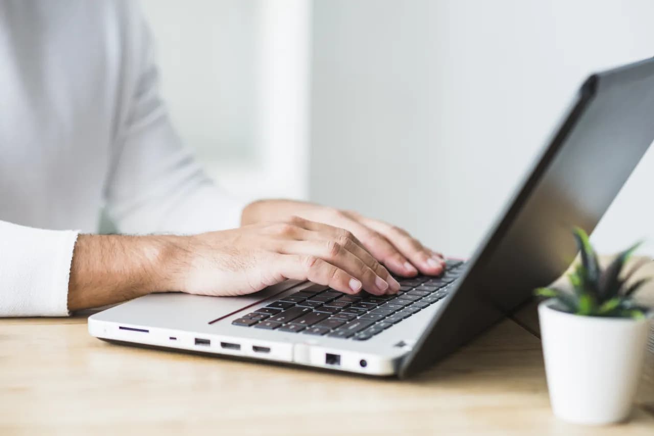 Platforma rozrywkowa online z szybkimi płatnościami mobilnymi: wygoda i funkcje