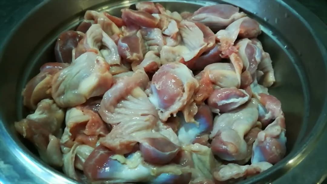 Jak gotować żołądki drobiowe, aby były miękkie i aromatyczne