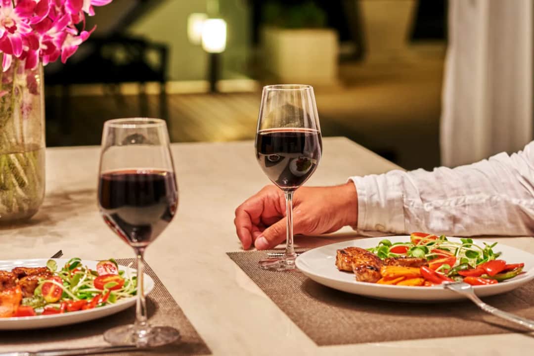 Romantyczna kolacja w domu - co ugotować, by zaskoczyć ukochaną?