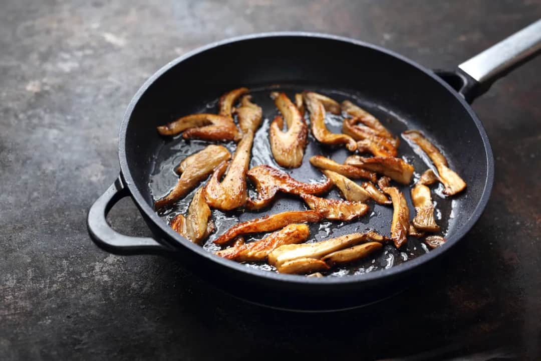 Jak przyrządzić boczniaki: proste triki na smaczne danie