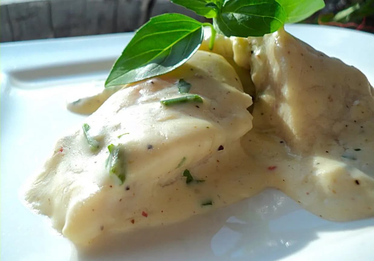 Dorsz w sosie śmietanowym: Prosty przepis na pyszny obiad