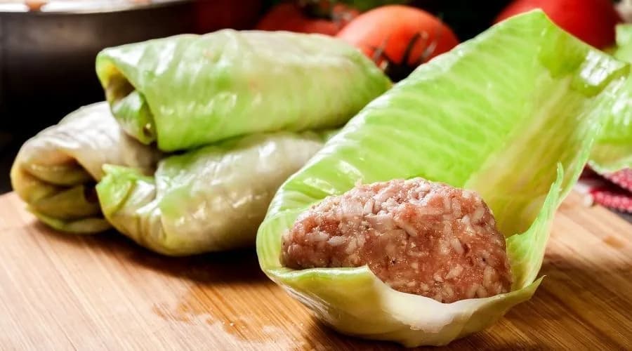 Co zrobić z ugotowanej kapusty? Przepisy na smaczne dania, które zaskoczą