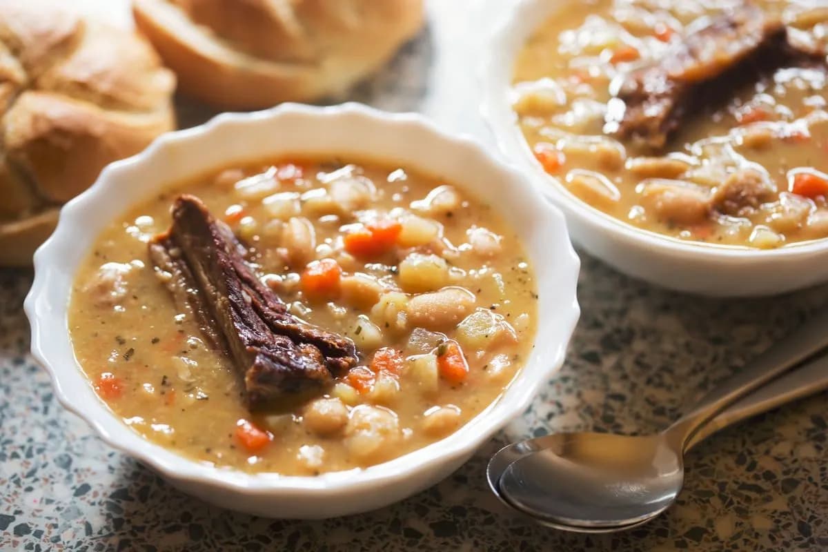 Jak zrobić, żeby groch się szybciej ugotował? Sprawdzone metody!